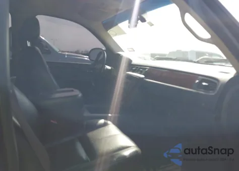 2008 Chevrolet Silverado 1500 Ltz from USA, damaged, VIN 2GCEC13J581327808